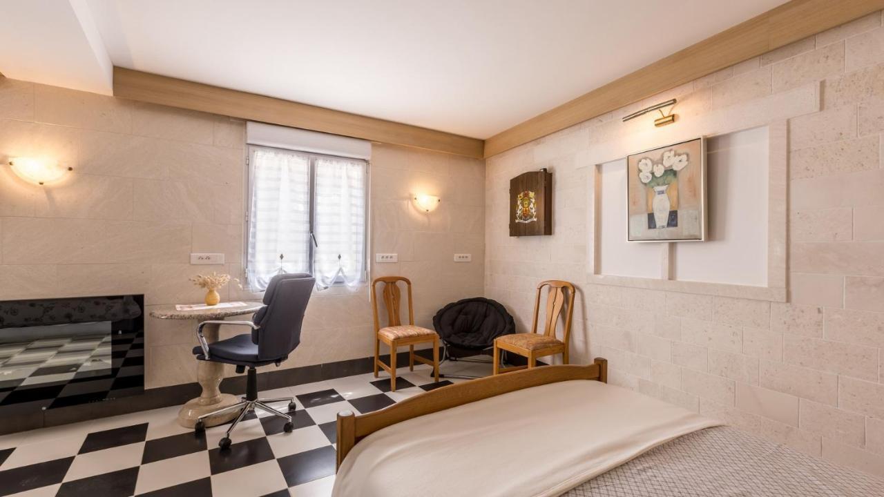 Apartments Katarina Трогир Екстериор снимка