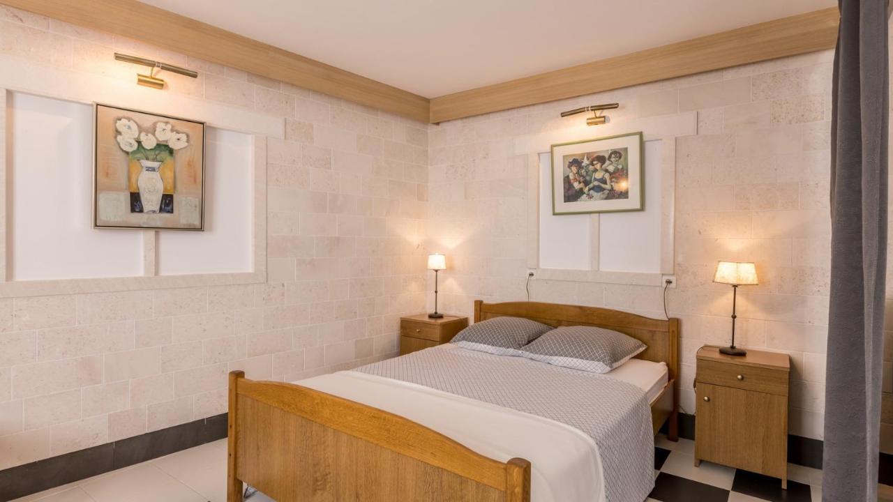 Apartments Katarina Трогир Екстериор снимка